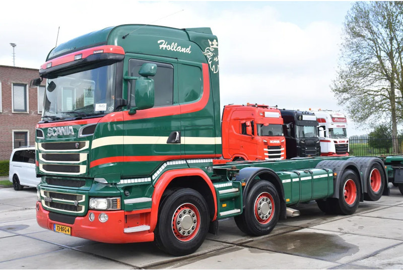 Scania R520 HL V8 8x2 - EURO 6 - MANUAL - RETARDER - WHEELBASE: 510 cm - 10 TONS FRONT AXLE - XENON - - Containertransporter/ Wissellaadbak vrachtwagen: afbeelding 1 Scania R520 HL V8 8x2 - EURO 6 - MANUAL - RETARDER - WHEELBASE: 510 cm - 10 TONS FRONT AXLE - XENON - - Containertransporter/ Wissellaadbak vrachtwagen: afbeelding 1