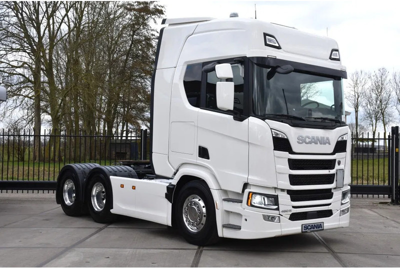 Scania R 460 NGS 6x4NB - SUPER - FULL AIR - RETARDER - 96 TKM - PARK. AIRCO - HYDRAULIC SYSTEM - LED - LEATHER SEATS - EXCELLENT CONDIT - Trekker: afbeelding 1 Scania R 460 NGS 6x4NB - SUPER - FULL AIR - RETARDER - 96 TKM - PARK. AIRCO - HYDRAULIC SYSTEM - LED - LEATHER SEATS - EXCELLENT CONDIT - Trekker: afbeelding 1