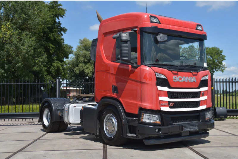 Scania R410 NGS 4x2NB XT - HYDRAULIC SYSTEM - FULL AIR - RETARDER - 603 TKM - ACC - PTO - MORE UNITS AVAILABLE - - Trekker: afbeelding 1 Scania R410 NGS 4x2NB XT - HYDRAULIC SYSTEM - FULL AIR - RETARDER - 603 TKM - ACC - PTO - MORE UNITS AVAILABLE - - Trekker: afbeelding 1