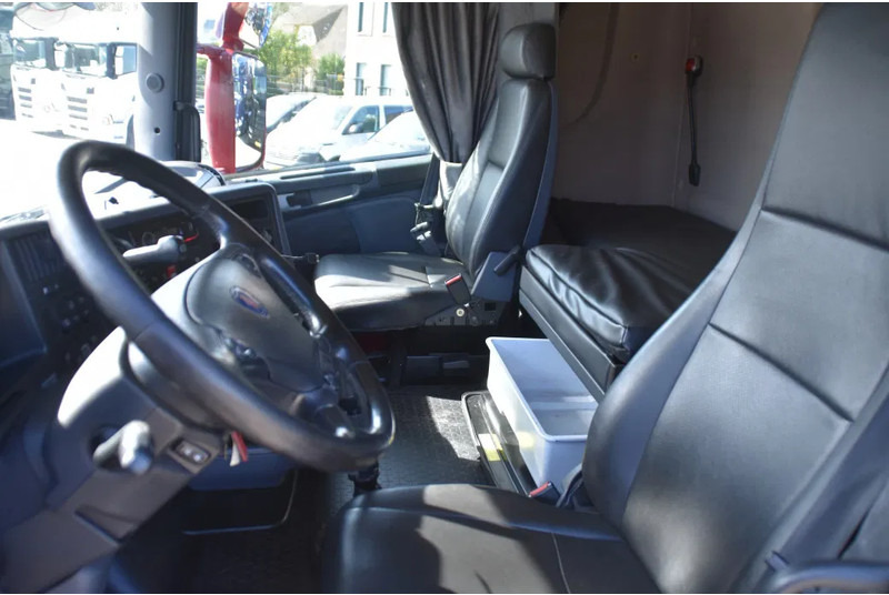Scania R420 HL 6x2/4 - ADR FL - MANUAL - EURO 5 - 698 TKM - HYDRAULIC SYSTEM - LEATHER SEATS - XENON - - Trekker: afbeelding 5 Scania R420 HL 6x2/4 - ADR FL - MANUAL - EURO 5 - 698 TKM - HYDRAULIC SYSTEM - LEATHER SEATS - XENON - - Trekker: afbeelding 5
