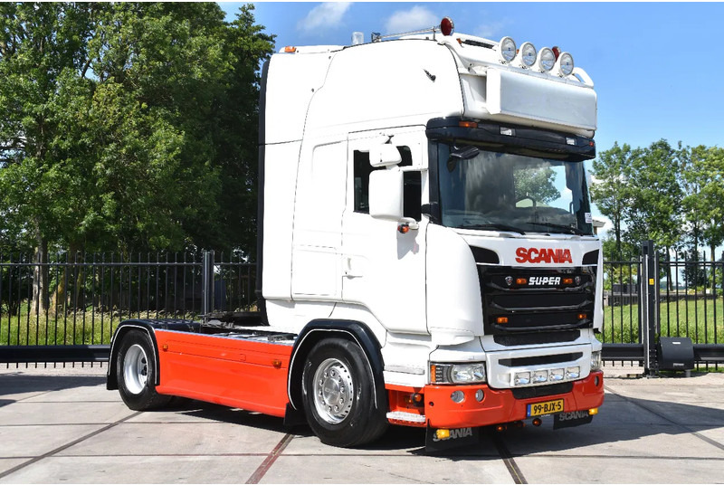 Scania R450 TL 4x2MNB - SCR ONLY - RETARDER - PARK. AIRCO - FULL AIR - PTO - 2 x FUEL TANKS - XENON LIGHTS - EXCELLENT CONDITION - - Trekker: afbeelding 2 Scania R450 TL 4x2MNB - SCR ONLY - RETARDER - PARK. AIRCO - FULL AIR - PTO - 2 x FUEL TANKS - XENON LIGHTS - EXCELLENT CONDITION - - Trekker: afbeelding 2