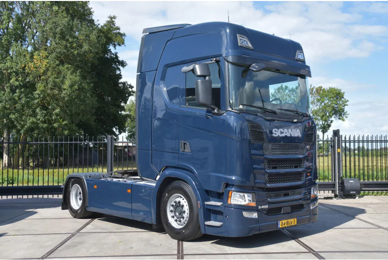 Scania S450 NGS 4x2NB - FULL AIR - RETARDER - ACC - AIRCO - 2 x FUEL TANKS - TOP CONDITION - - Trekker: afbeelding 1 Scania S450 NGS 4x2NB - FULL AIR - RETARDER - ACC - AIRCO - 2 x FUEL TANKS - TOP CONDITION - - Trekker: afbeelding 1