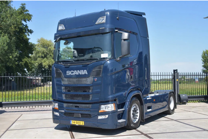 Scania S450 NGS 4x2NB - FULL AIR - RETARDER - ACC - AIRCO - 2 x FUEL TANKS - TOP CONDITION - - Trekker: afbeelding 2 Scania S450 NGS 4x2NB - FULL AIR - RETARDER - ACC - AIRCO - 2 x FUEL TANKS - TOP CONDITION - - Trekker: afbeelding 2