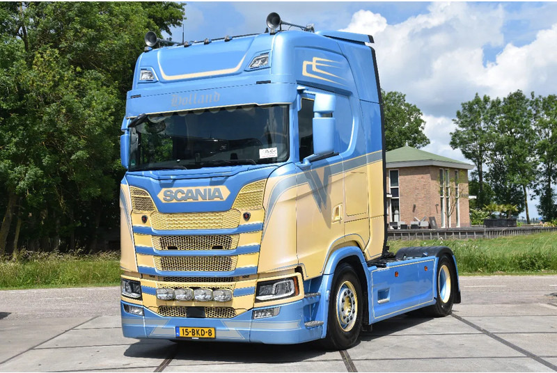 Scania S500 NGS 4x2NB - RETARDER - FULL AIR - PARK. AIRCO - FULL OPTIONS - 4 POINT AIR SUSPENSION - EXCELLENT CONDITION - - Trekker: afbeelding 2 Scania S500 NGS 4x2NB - RETARDER - FULL AIR - PARK. AIRCO - FULL OPTIONS - 4 POINT AIR SUSPENSION - EXCELLENT CONDITION - - Trekker: afbeelding 2