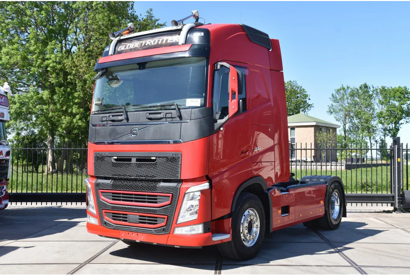 Volvo FH 460 Globe 4x2 - RETARDER- HYDRAULIC SYSTEM - 718 TKM - AIRCO - DIFF. LOCK - PTO - GOOD CONDITION - - Trekker: afbeelding 2 Volvo FH 460 Globe 4x2 - RETARDER- HYDRAULIC SYSTEM - 718 TKM - AIRCO - DIFF. LOCK - PTO - GOOD CONDITION - - Trekker: afbeelding 2
