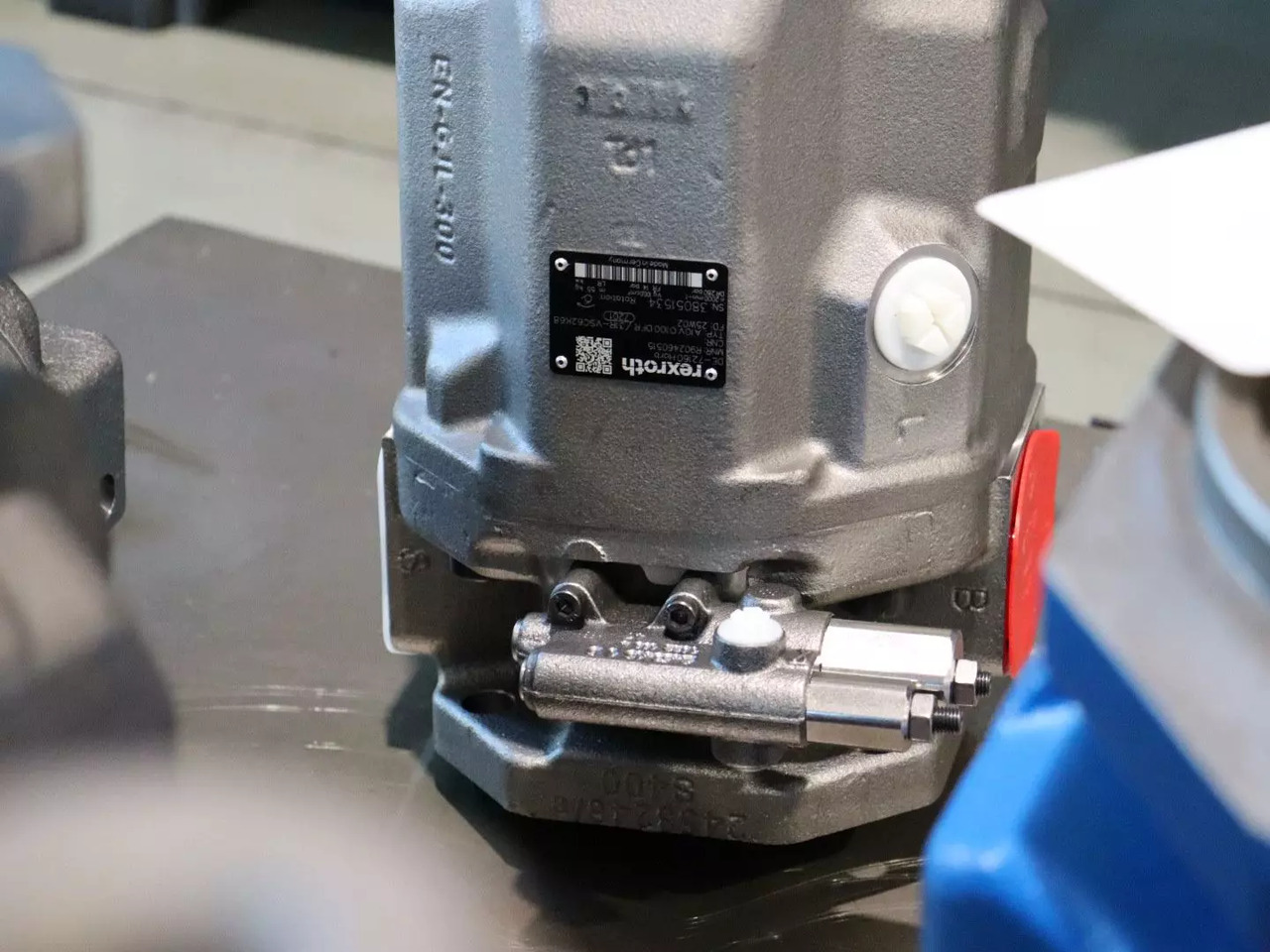 REXROTH A10VO100DFR/31R-VSC62K68 - Hydraulische pomp voor Bouwmachine: afbeelding 3 REXROTH A10VO100DFR/31R-VSC62K68 - Hydraulische pomp voor Bouwmachine: afbeelding 3