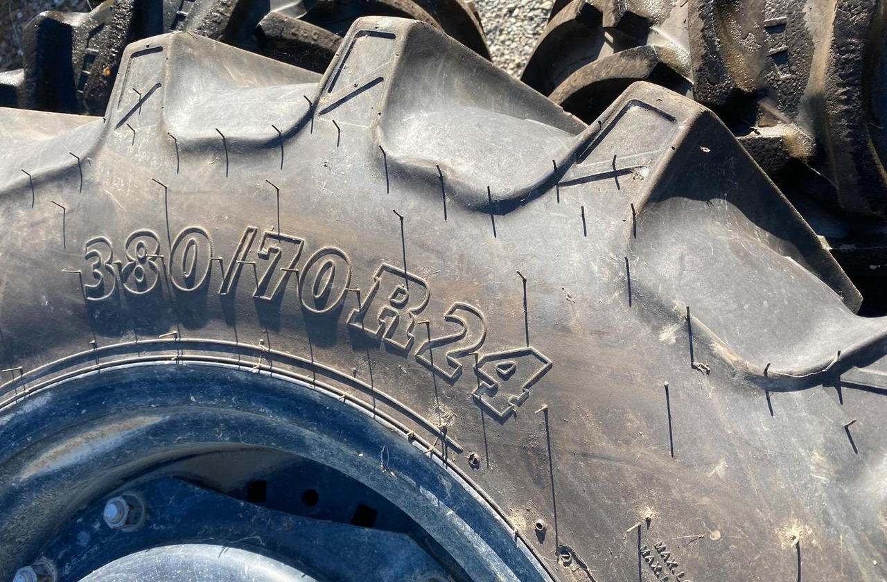 Pneumatico trattore - Complete wiel voor Tractor: afbeelding 2 Pneumatico trattore - Complete wiel voor Tractor: afbeelding 2