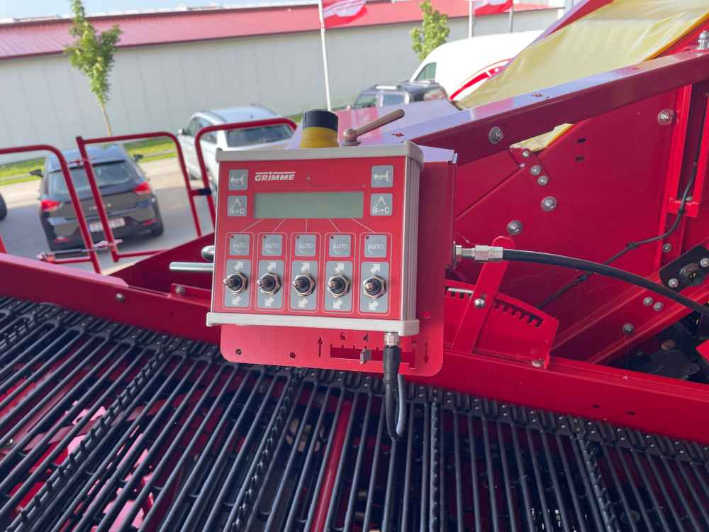 Grimme SE 75-55 - Oogstmachine: afbeelding 2 Grimme SE 75-55 - Oogstmachine: afbeelding 2
