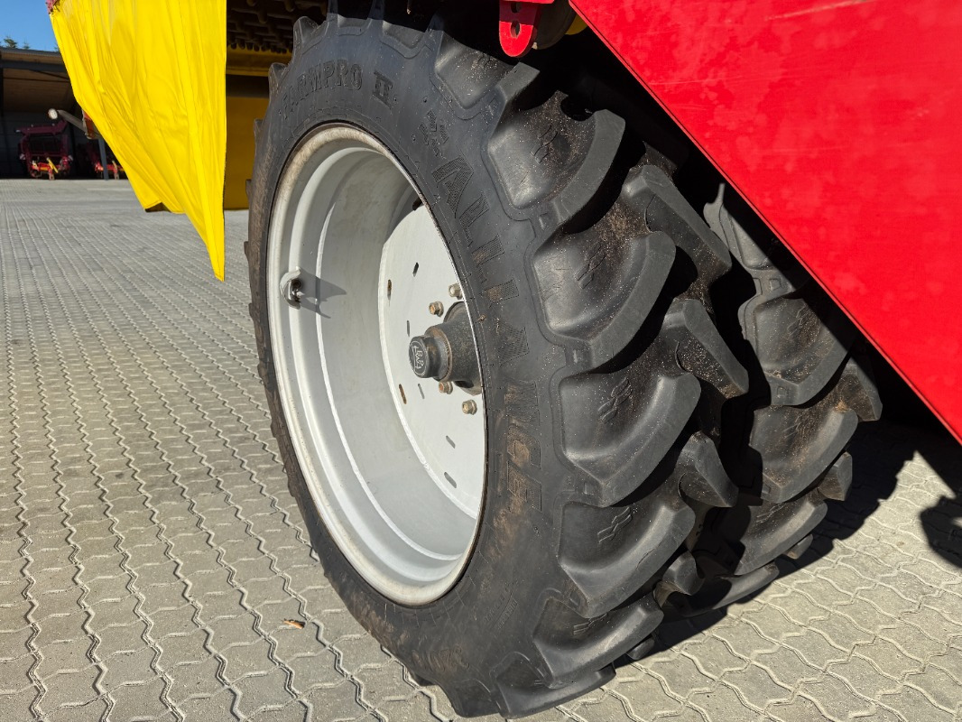 Grimme SE-150-60-NB - Aardappelrooier: afbeelding 4 Grimme SE-150-60-NB - Aardappelrooier: afbeelding 4