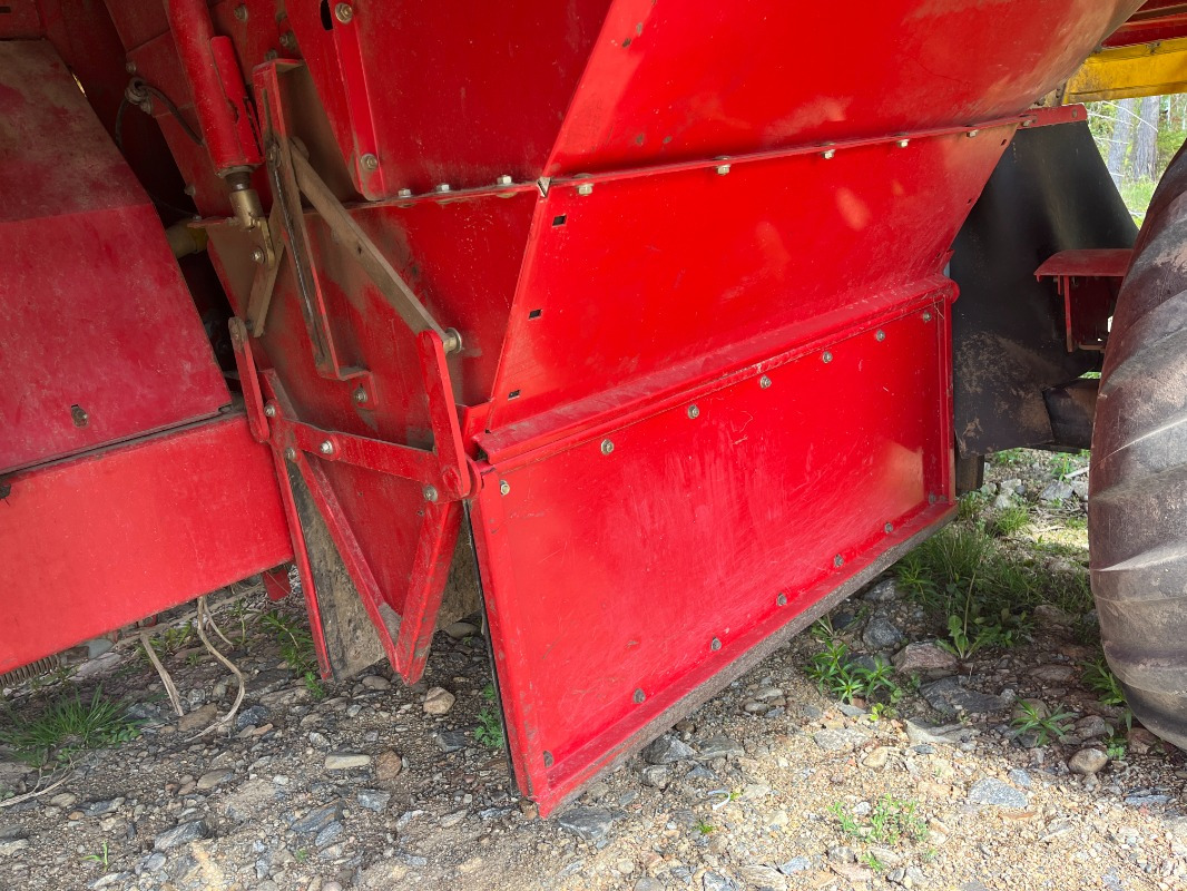 Grimme SE 85-55-UB - Oogstmachine: afbeelding 5 Grimme SE 85-55-UB - Oogstmachine: afbeelding 5