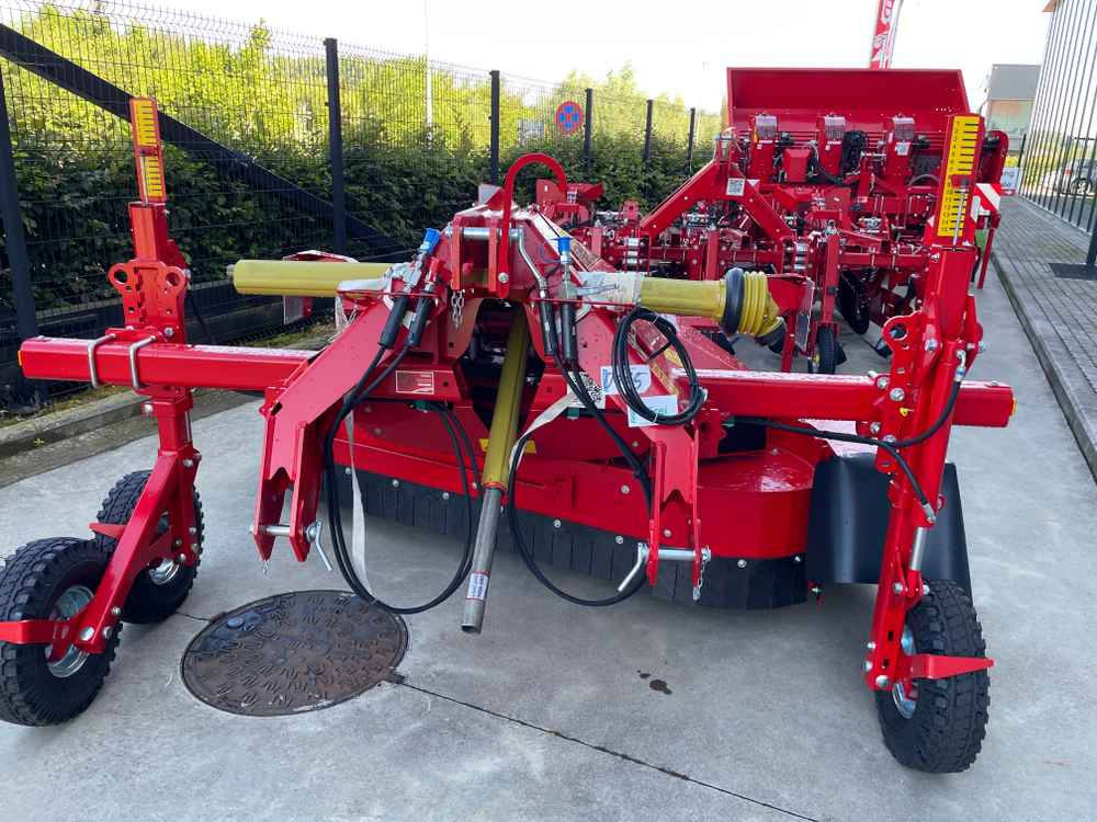 Grimme VT 220F - Wijnoogstmachine: afbeelding 4 Grimme VT 220F - Wijnoogstmachine: afbeelding 4