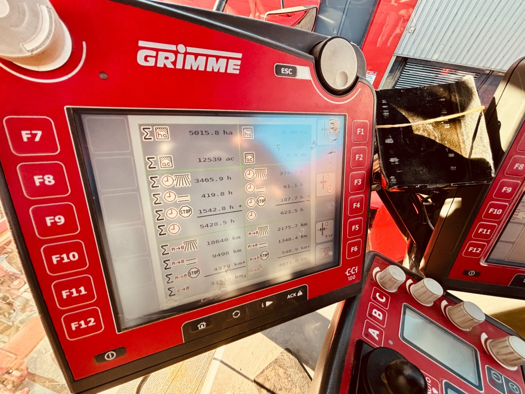 Grimme MAXTRON 620 - Oogstmachine: afbeelding 4 Grimme MAXTRON 620 - Oogstmachine: afbeelding 4