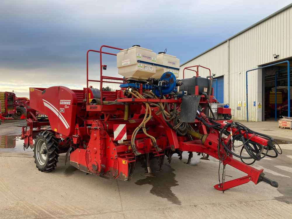 Grimme Grimme GL 430, 4 Row, Tilla/Cup Potato Planter combination - Oogstmachine: afbeelding 1 Grimme Grimme GL 430, 4 Row, Tilla/Cup Potato Planter combination - Oogstmachine: afbeelding 1