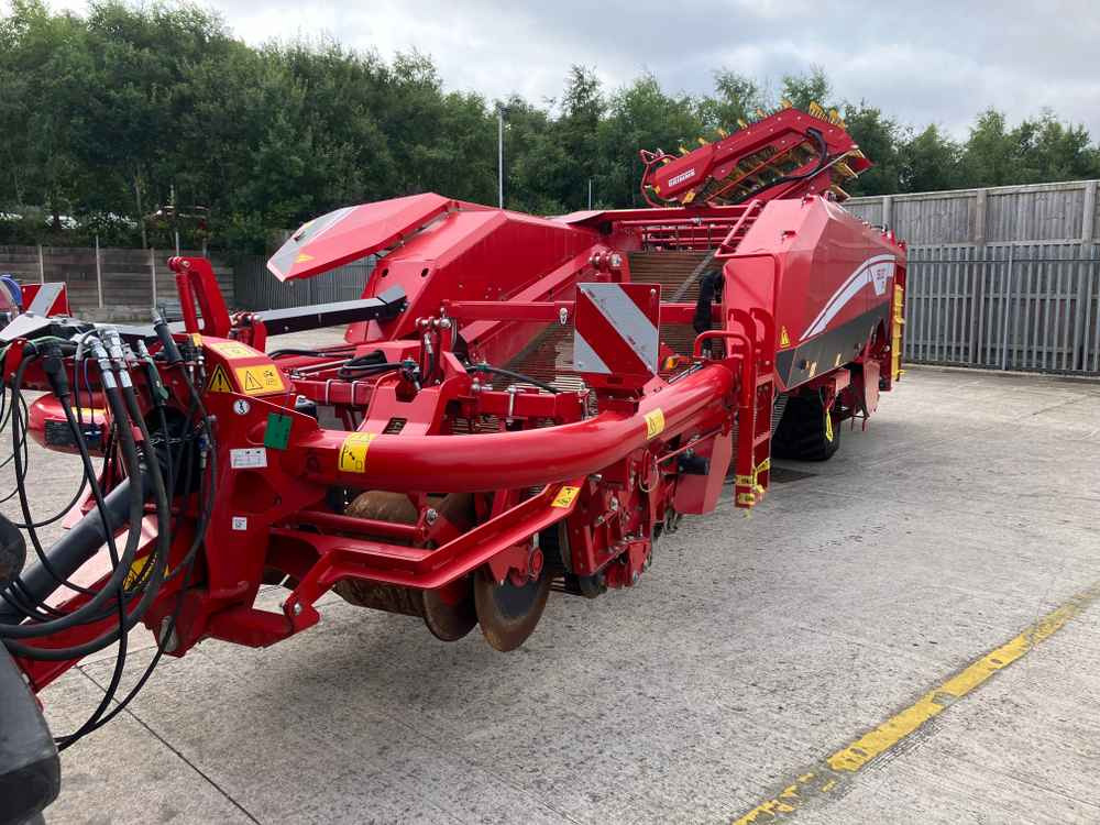 Grimme Grimme Select 200 2 Row Trailed Potato Harvester - Oogstmachine: afbeelding 1 Grimme Grimme Select 200 2 Row Trailed Potato Harvester - Oogstmachine: afbeelding 1