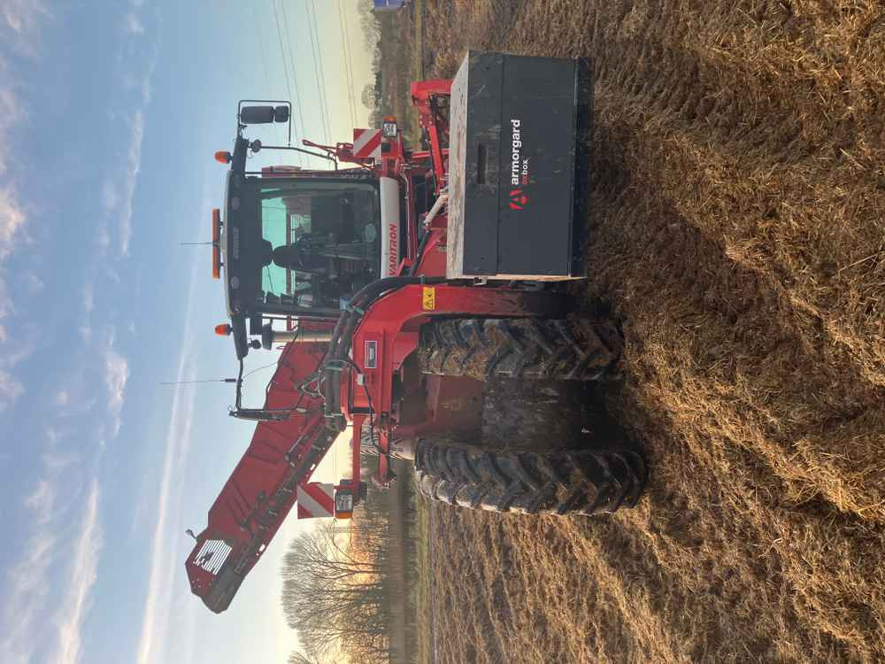 Grimme VARITRON 270 PLATINUM TT - Oogstmachine: afbeelding 1 Grimme VARITRON 270 PLATINUM TT - Oogstmachine: afbeelding 1