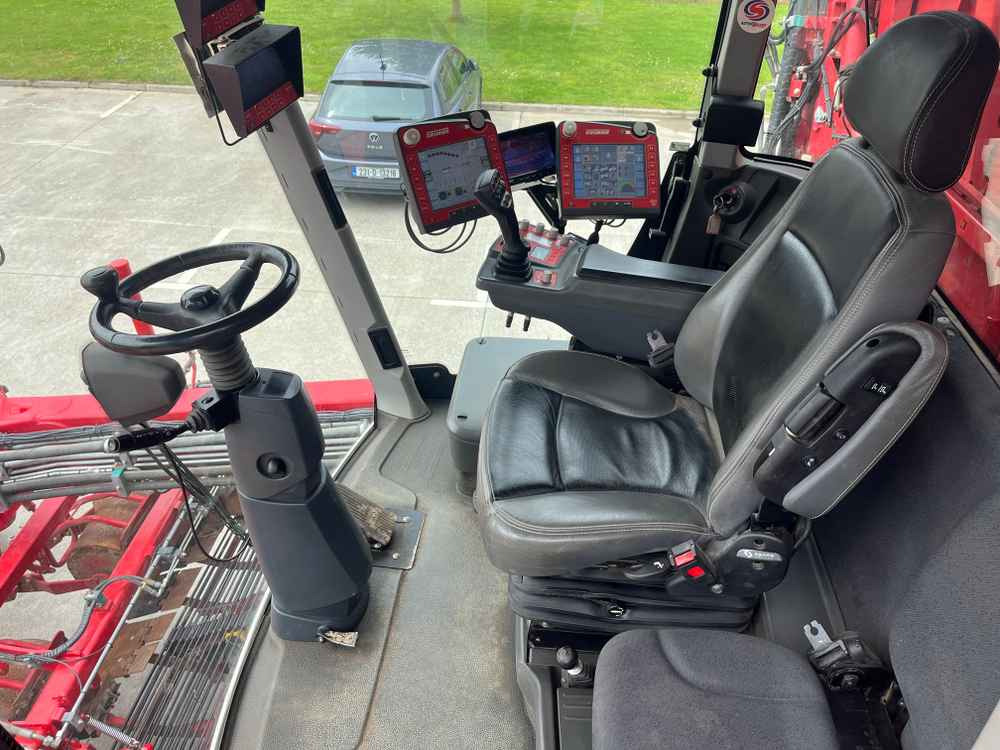 Grimme VARITRON 470 PLATINUM TT - Oogstmachine: afbeelding 2 Grimme VARITRON 470 PLATINUM TT - Oogstmachine: afbeelding 2