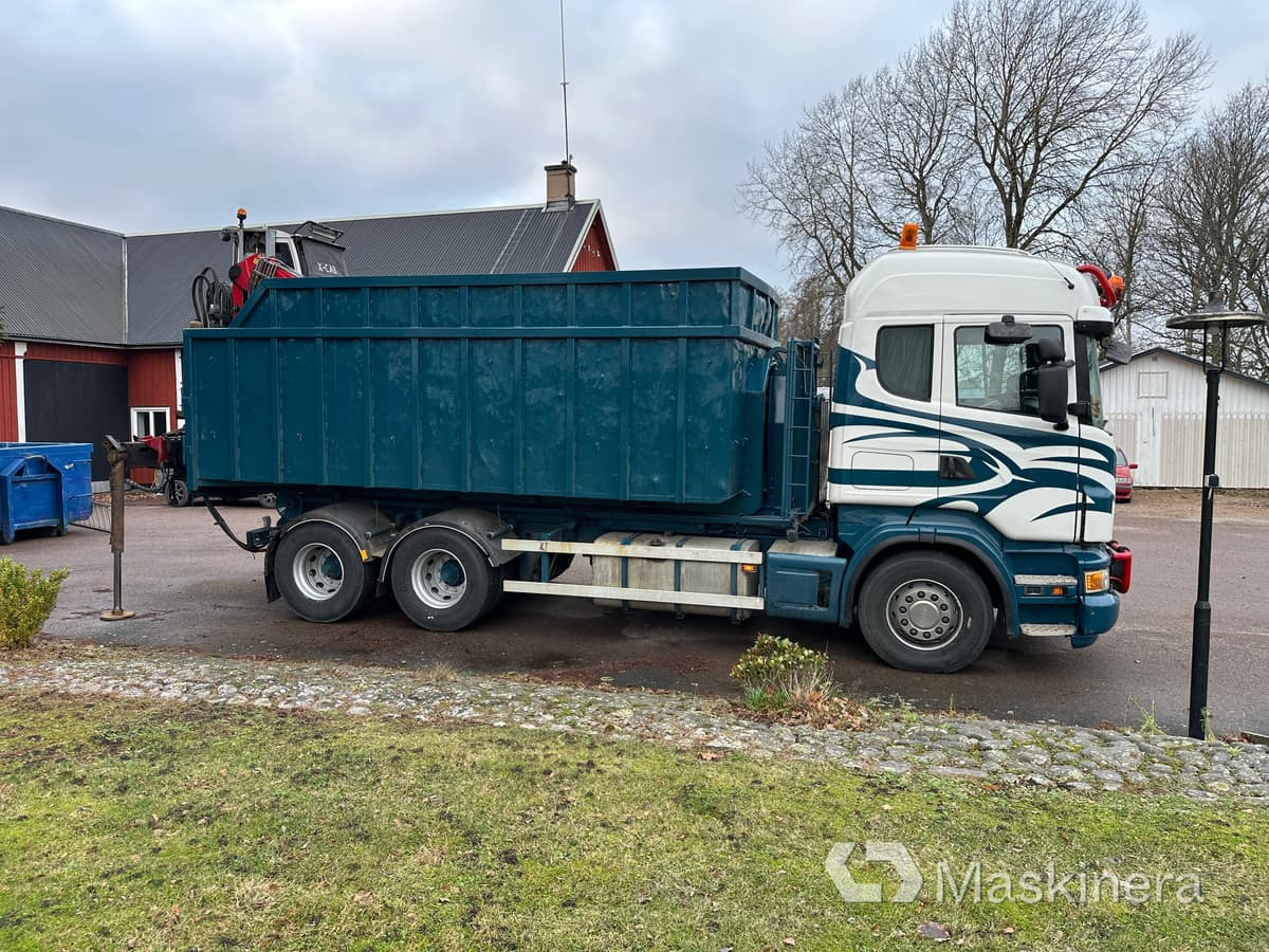 SCANIA R500LB6X4HHA Lastväxlare Scania R500 med FTG V10CX kran - Andere machine: afbeelding 4 SCANIA R500LB6X4HHA Lastväxlare Scania R500 med FTG V10CX kran - Andere machine: afbeelding 4