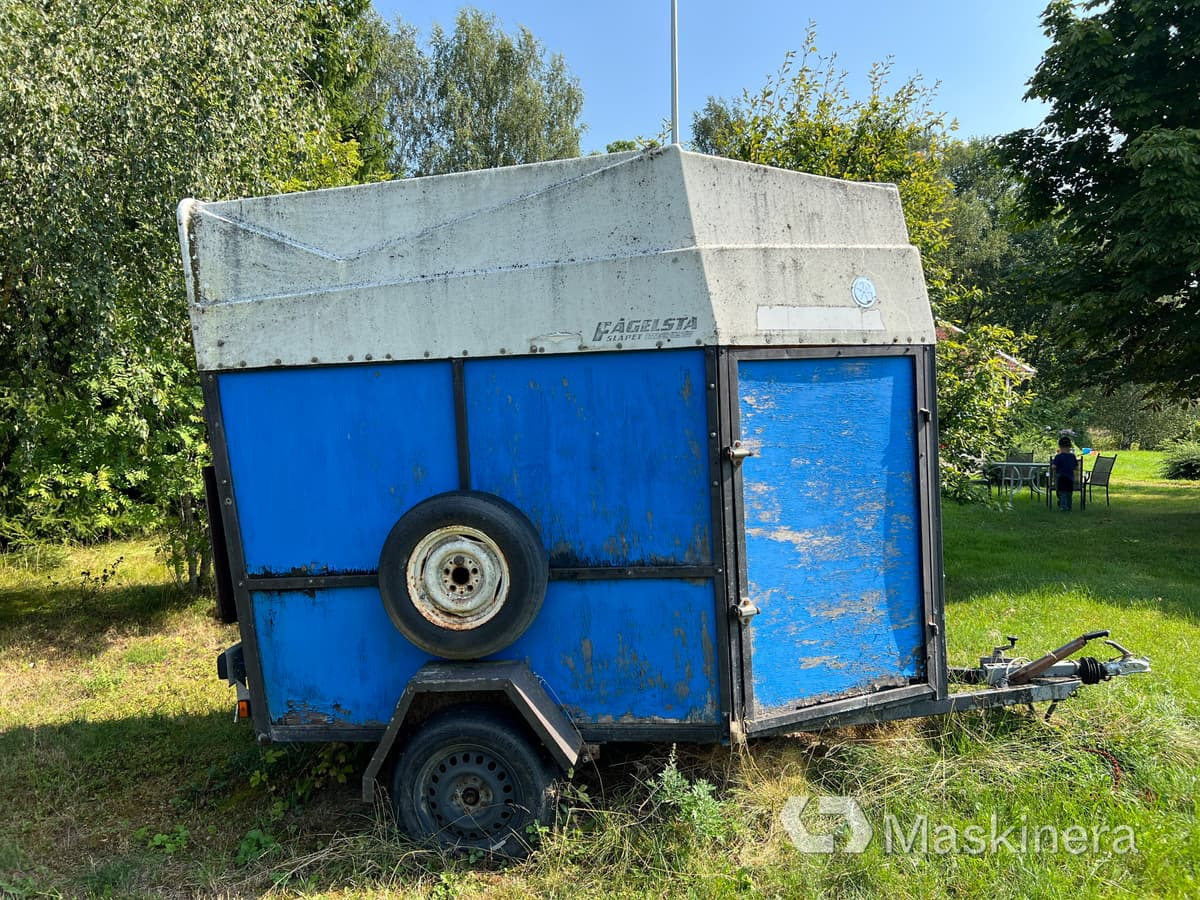 Fågelsta Släpet 1500 HT Hästtransport Fågelsta - Paardentrailer: afbeelding 4 Fågelsta Släpet 1500 HT Hästtransport Fågelsta - Paardentrailer: afbeelding 4
