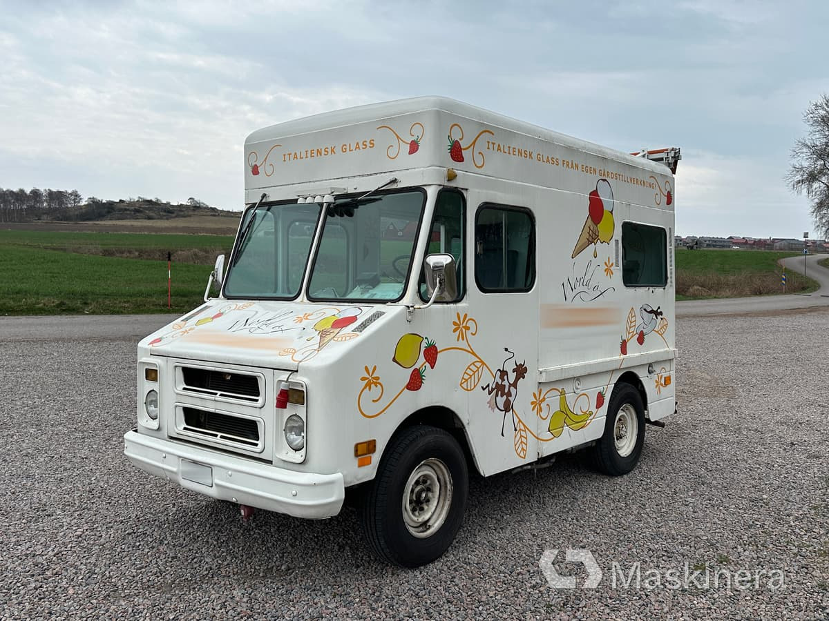 Foodtruck Chevrolet 1973 - Kleine bestelwagen: afbeelding 1 Foodtruck Chevrolet 1973 - Kleine bestelwagen: afbeelding 1