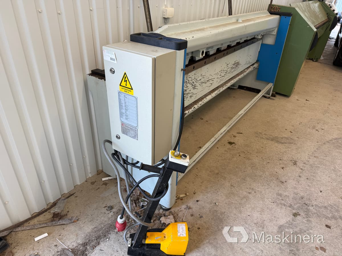 Giljotinkap Knuth KMT 2550 - Metaalbewerkingsmachine: afbeelding 2 Giljotinkap Knuth KMT 2550 - Metaalbewerkingsmachine: afbeelding 2