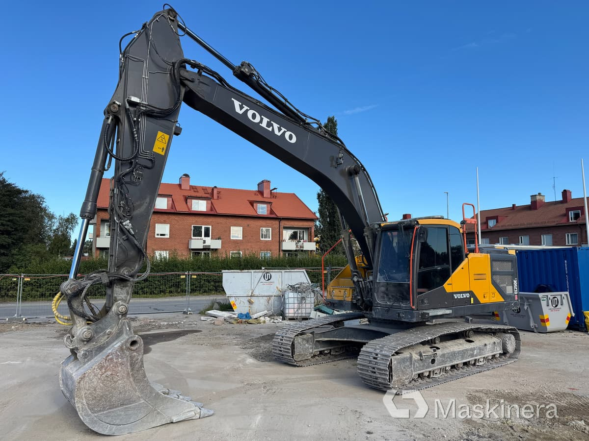 Grävmaskin Volvo EC250EL med tillbehör - Rupsgraafmachine: afbeelding 1 Grävmaskin Volvo EC250EL med tillbehör - Rupsgraafmachine: afbeelding 1
