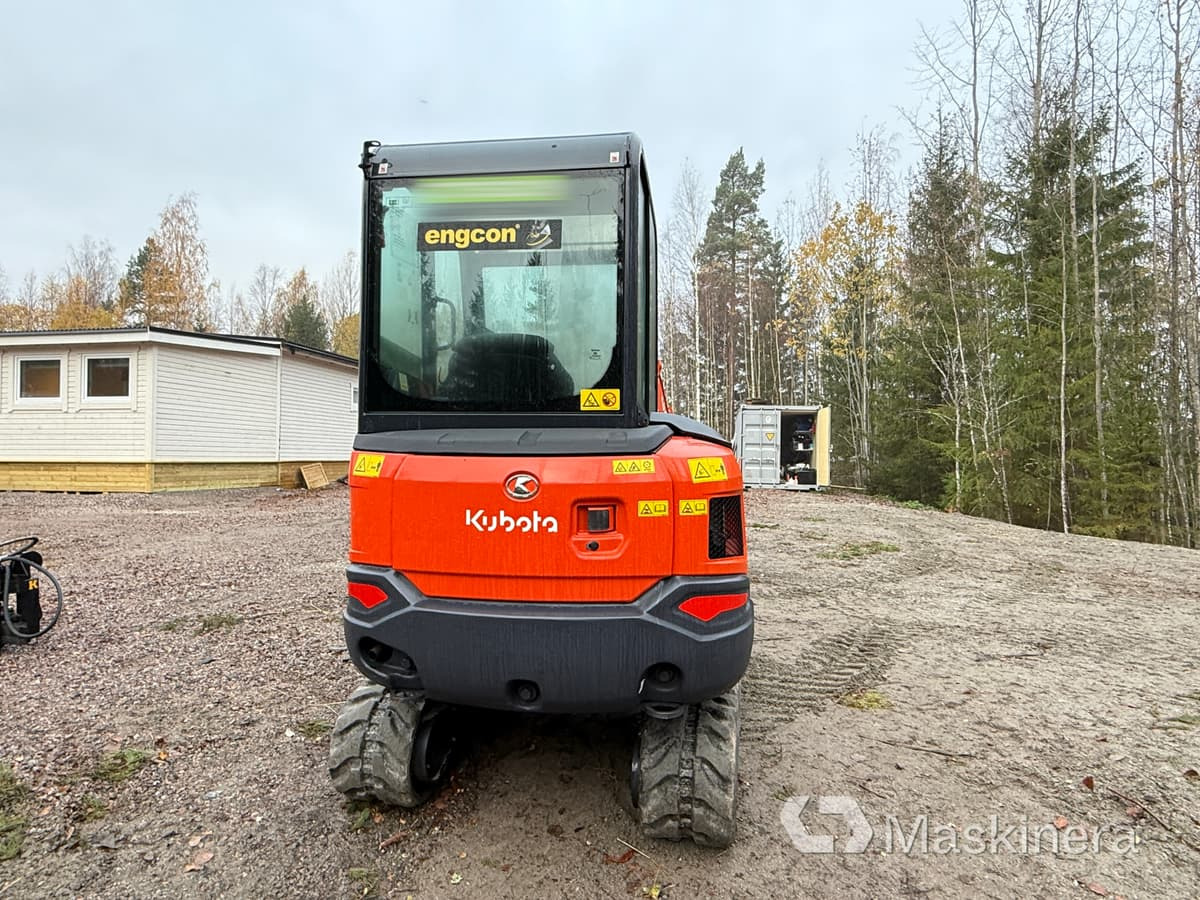 Grävmaskin Kubota KX027-4 med flera redskap - Rupsgraafmachine: afbeelding 5 Grävmaskin Kubota KX027-4 med flera redskap - Rupsgraafmachine: afbeelding 5