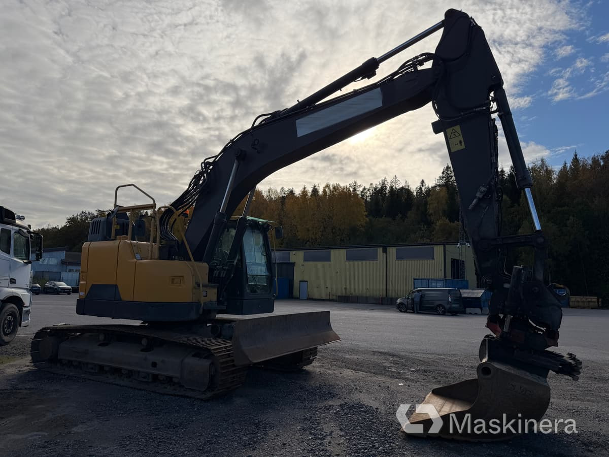 Grävmaskin Vovlo ECR235EL - Rupsgraafmachine: afbeelding 3 Grävmaskin Vovlo ECR235EL - Rupsgraafmachine: afbeelding 3