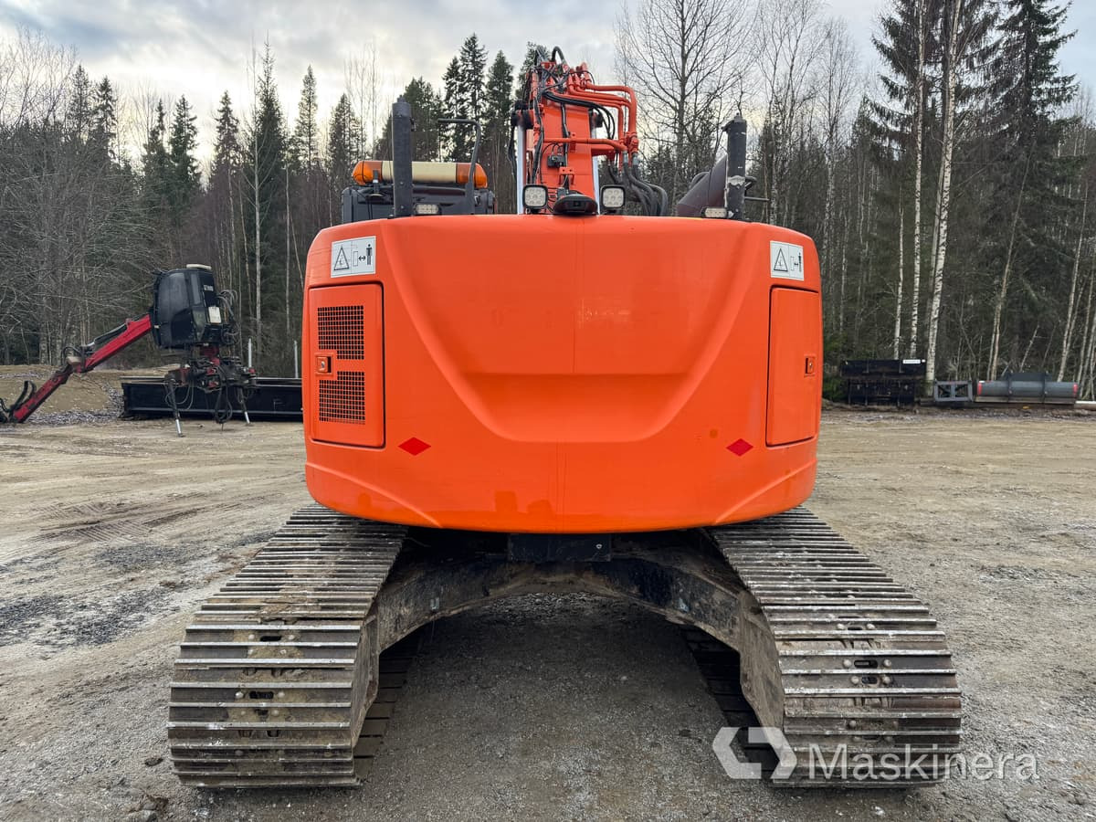 Hitachi ZX 225 USLC-5B Grävmaskin Hitachi ZX225USLC-5B - Rupsgraafmachine: afbeelding 4 Hitachi ZX 225 USLC-5B Grävmaskin Hitachi ZX225USLC-5B - Rupsgraafmachine: afbeelding 4