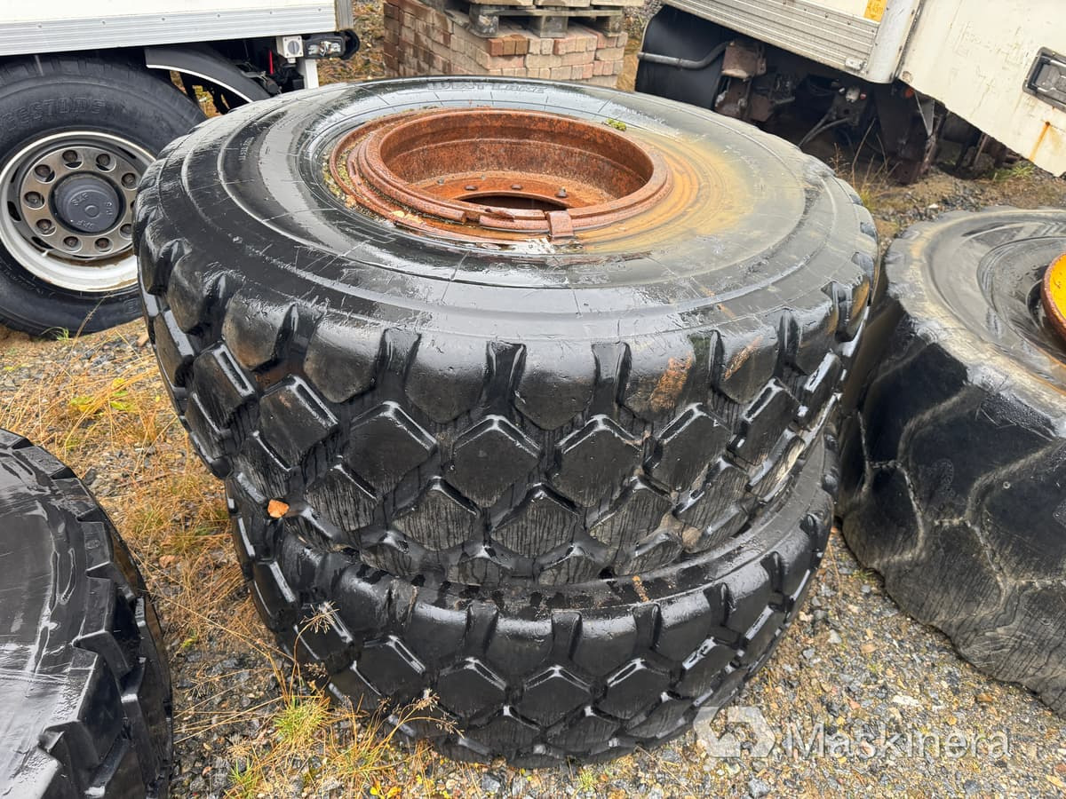 Hjul West Lake 20.5R25 CB760 - Complete wiel voor Bouwmachine: afbeelding 1 Hjul West Lake 20.5R25 CB760 - Complete wiel voor Bouwmachine: afbeelding 1