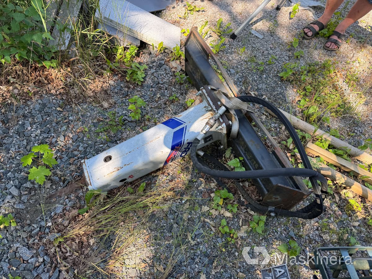 Hydraulisk hammare FRD FX35a Stora Bobcat - Hydraulische hamer voor Bouwmachine: afbeelding 4 Hydraulisk hammare FRD FX35a Stora Bobcat - Hydraulische hamer voor Bouwmachine: afbeelding 4