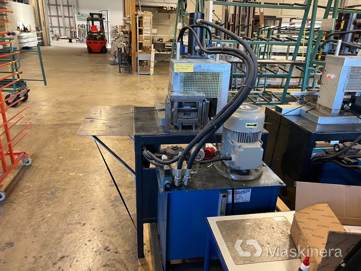 Hydraulisk press Santas Mekaniska DS88 - Kantbank: afbeelding 5 Hydraulisk press Santas Mekaniska DS88 - Kantbank: afbeelding 5