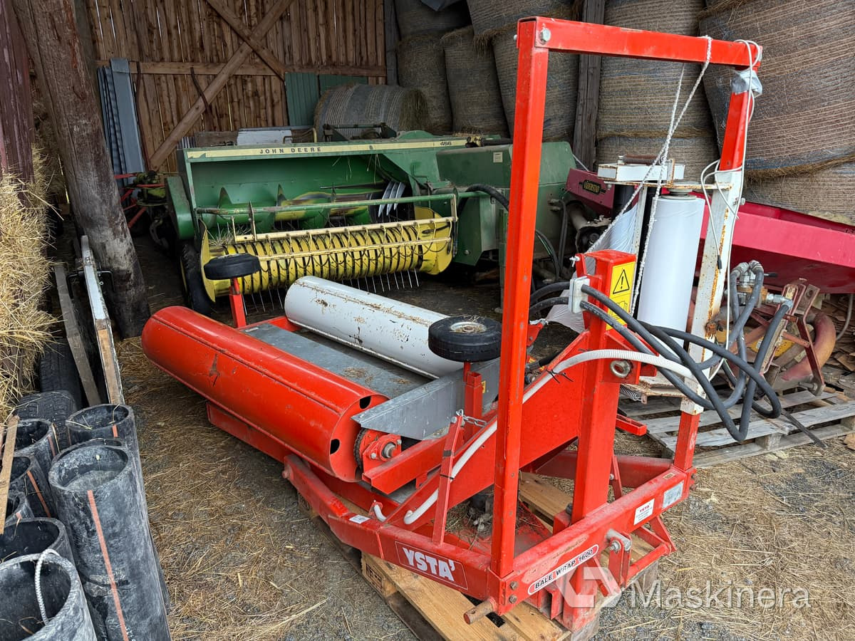 Inplastare Ysta Bale wrap 1600 med sidospakar - Wikkelaar: afbeelding 1 Inplastare Ysta Bale wrap 1600 med sidospakar - Wikkelaar: afbeelding 1