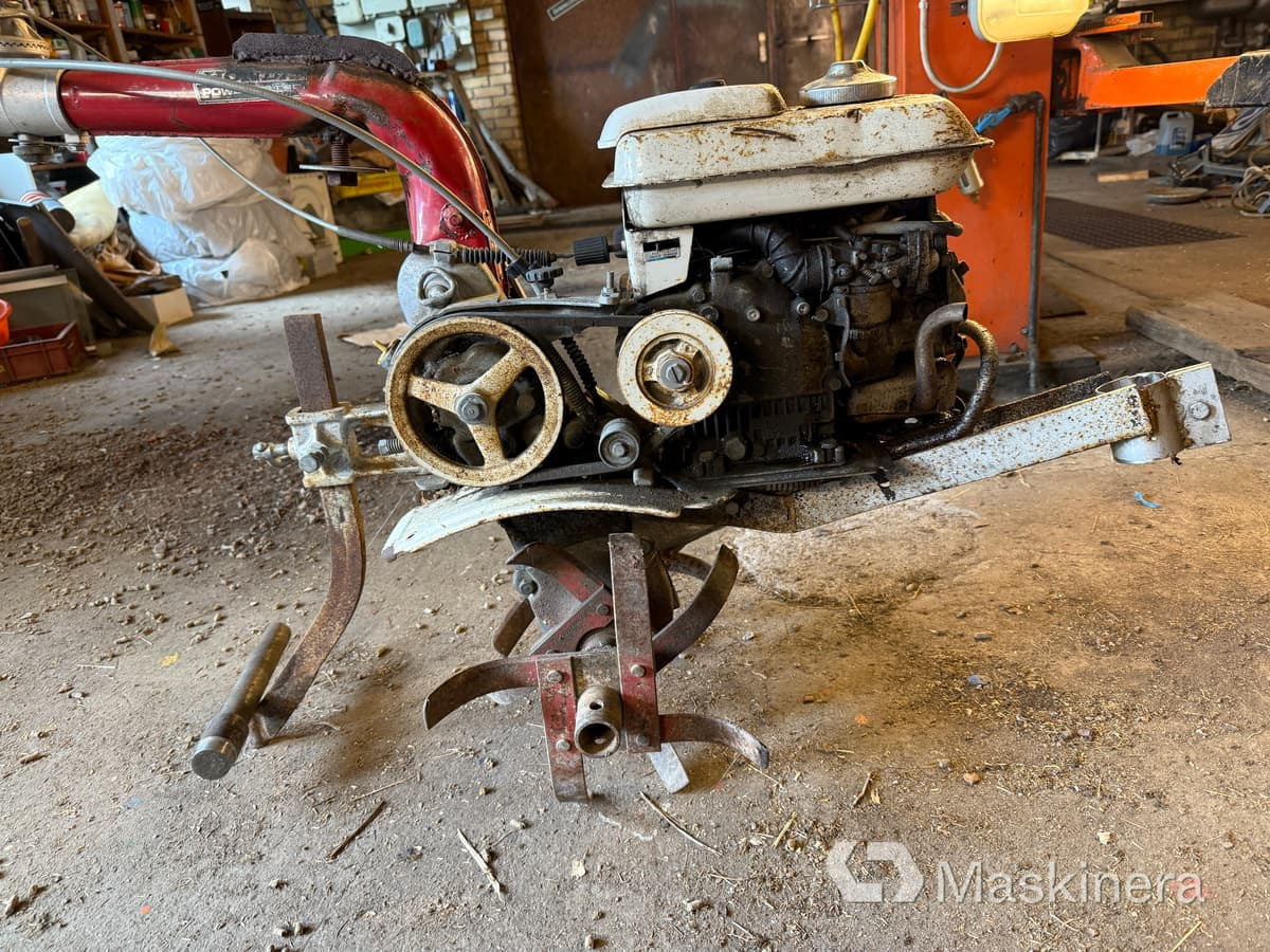Jordfräs Honda F28C (Rep.objekt) - Tuinfrees: afbeelding 2 Jordfräs Honda F28C (Rep.objekt) - Tuinfrees: afbeelding 2