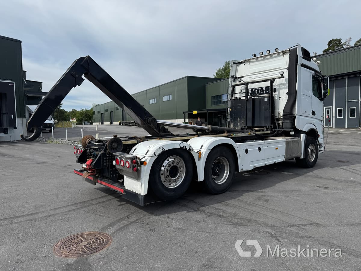 Lastväxlare Mercedes-Benz Actros - Haakarmsysteem vrachtwagen: afbeelding 5 Lastväxlare Mercedes-Benz Actros - Haakarmsysteem vrachtwagen: afbeelding 5