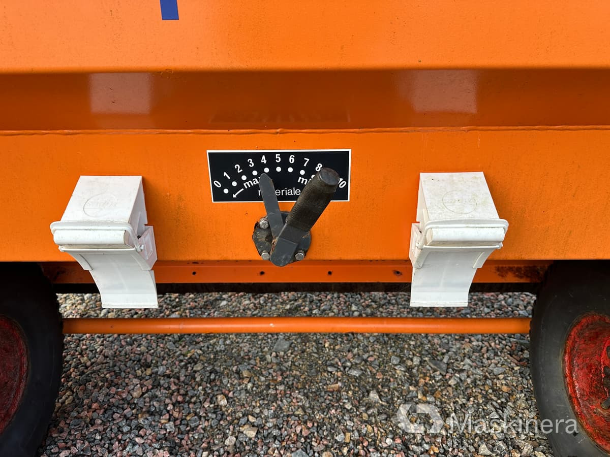 Zout/ Zandstrooier Sandspridare bogserbar Epoke SKE20: afbeelding 29 Zout/ Zandstrooier Sandspridare bogserbar Epoke SKE20: afbeelding 29