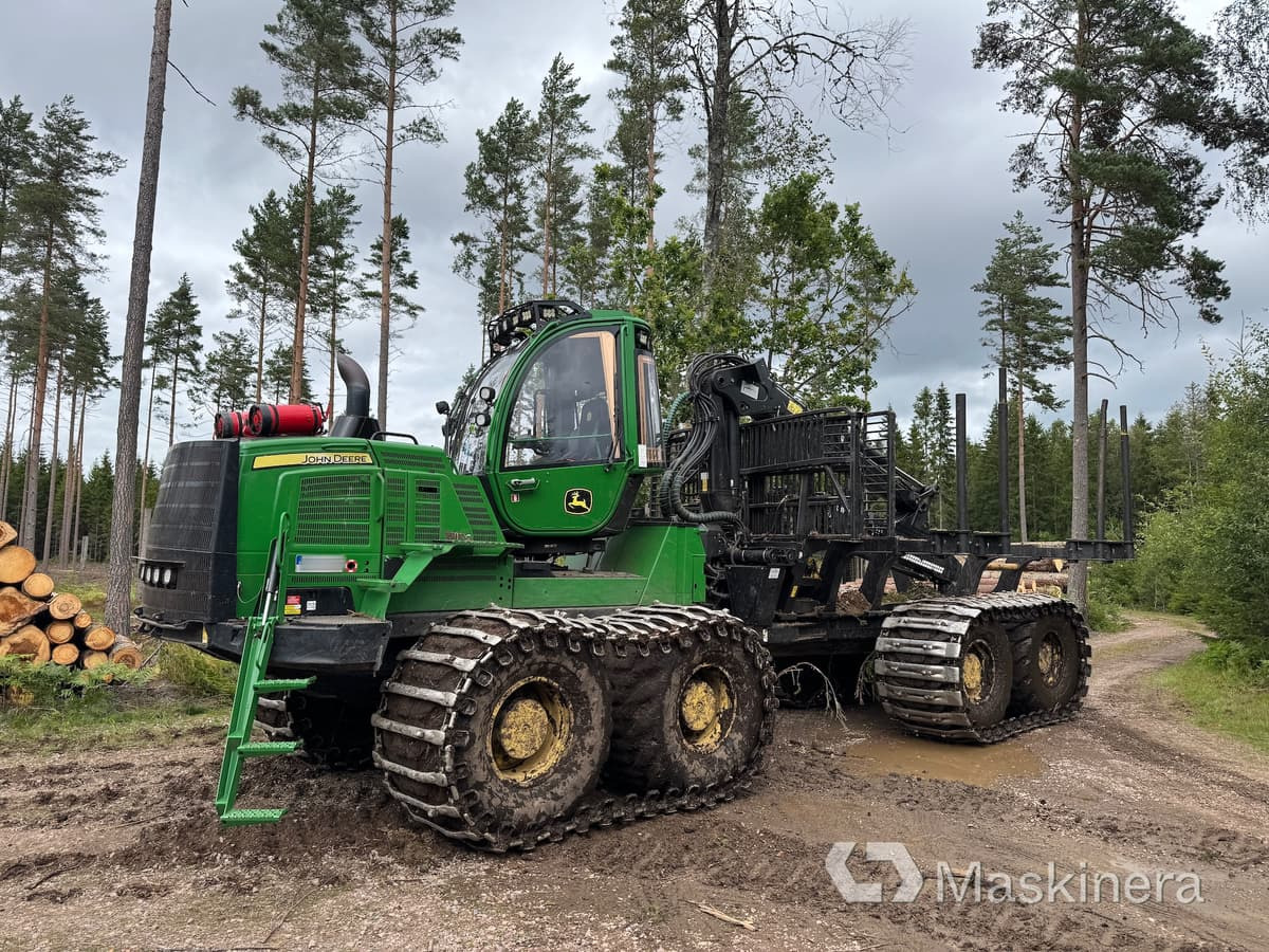 Skotare John Deere 1910G - Forwarder: afbeelding 1 Skotare John Deere 1910G - Forwarder: afbeelding 1