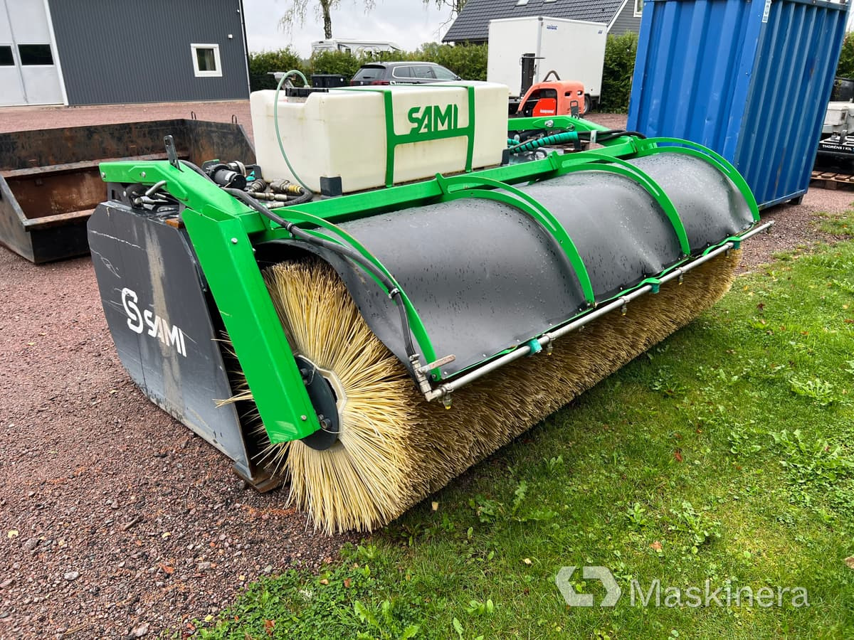 Sopskopa Sami K2500 med bevattning - Veegwagen: afbeelding 3 Sopskopa Sami K2500 med bevattning - Veegwagen: afbeelding 3