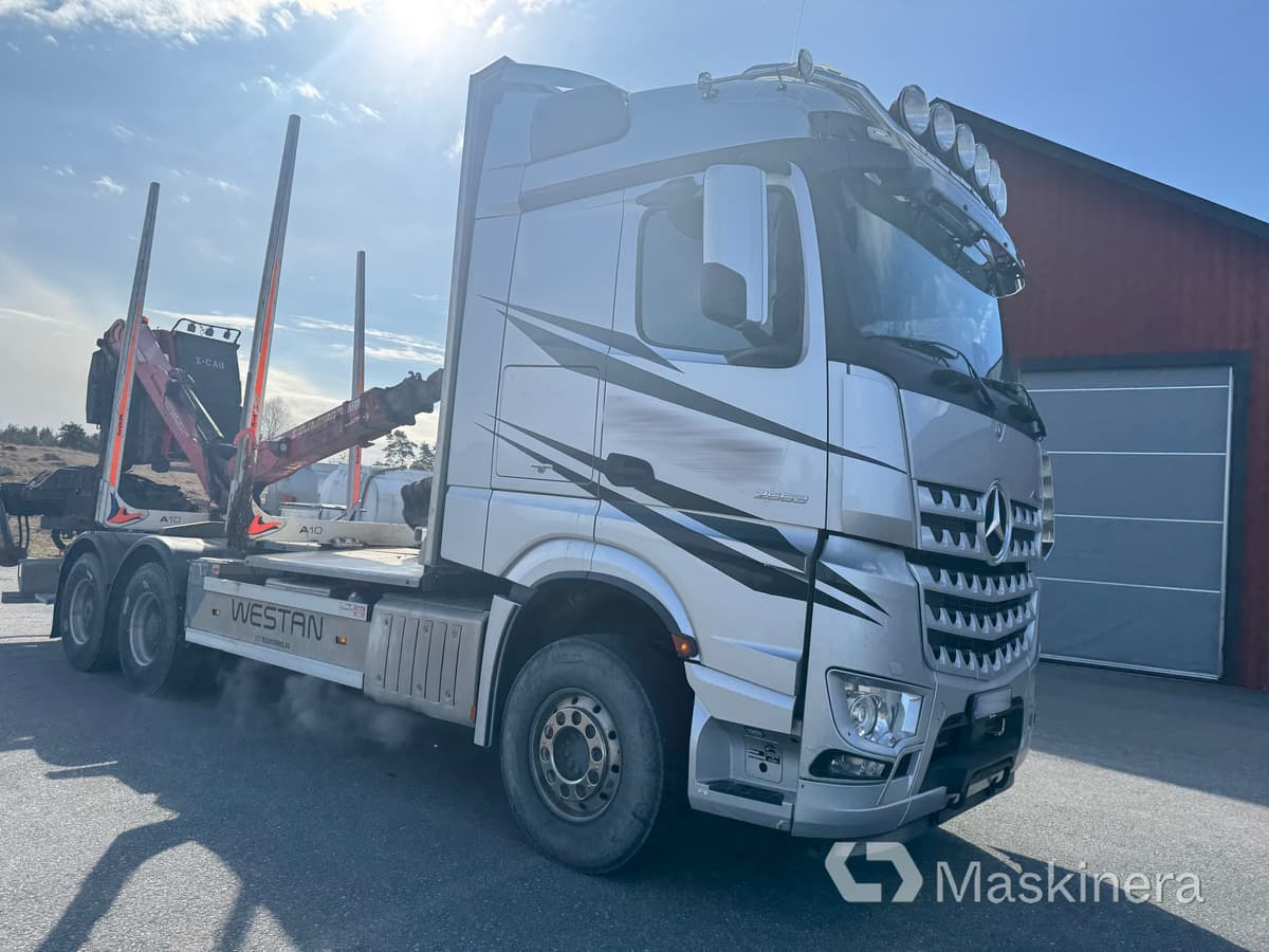 Timmerbil Mercedes-Benz Arocs X-CAB - Houttransport, Kraanwagen: afbeelding 4 Timmerbil Mercedes-Benz Arocs X-CAB - Houttransport, Kraanwagen: afbeelding 4
