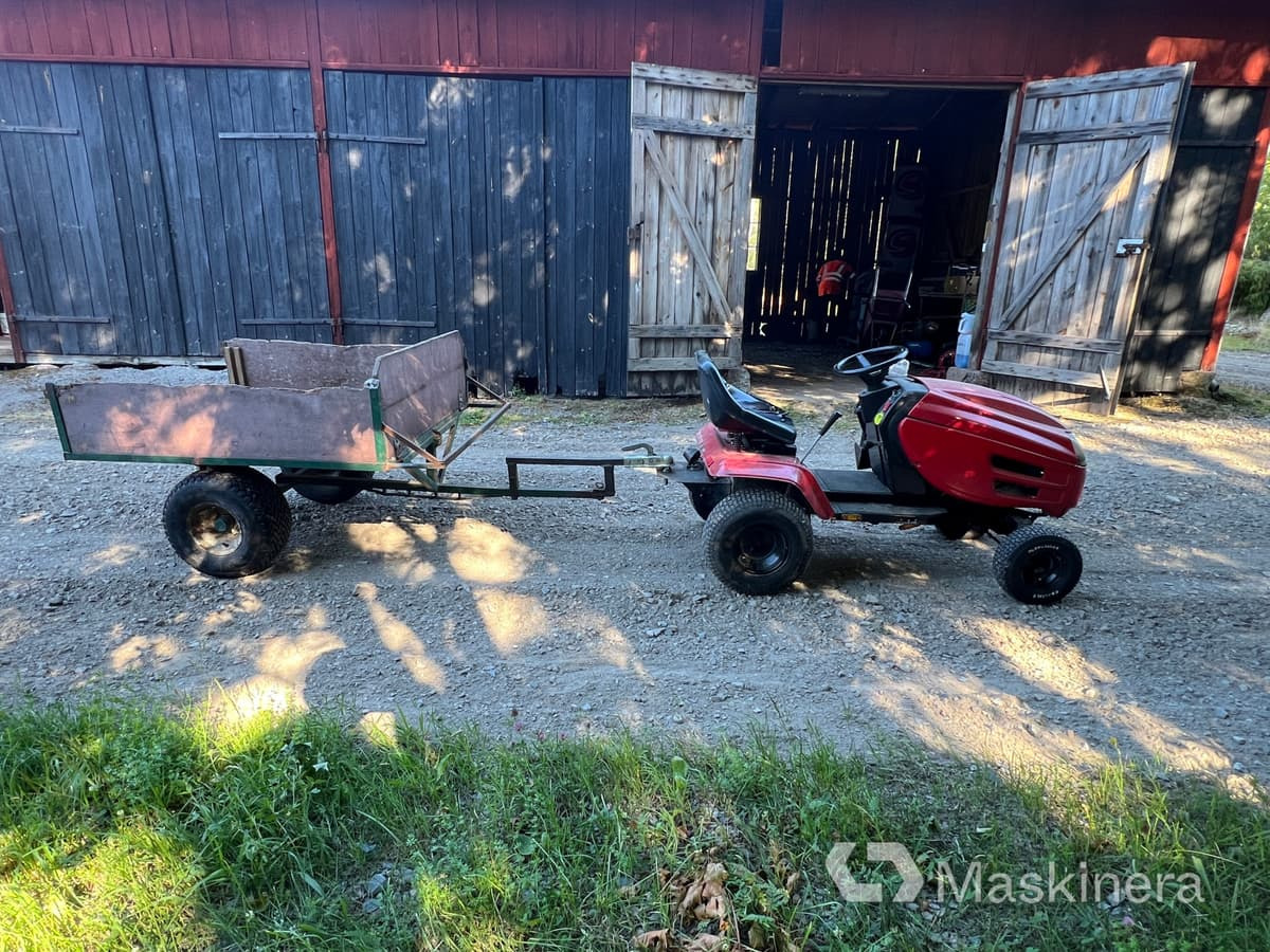Trädgårdstraktor MTD B/115 med tippvagn - Tractor: afbeelding 4 Trädgårdstraktor MTD B/115 med tippvagn - Tractor: afbeelding 4
