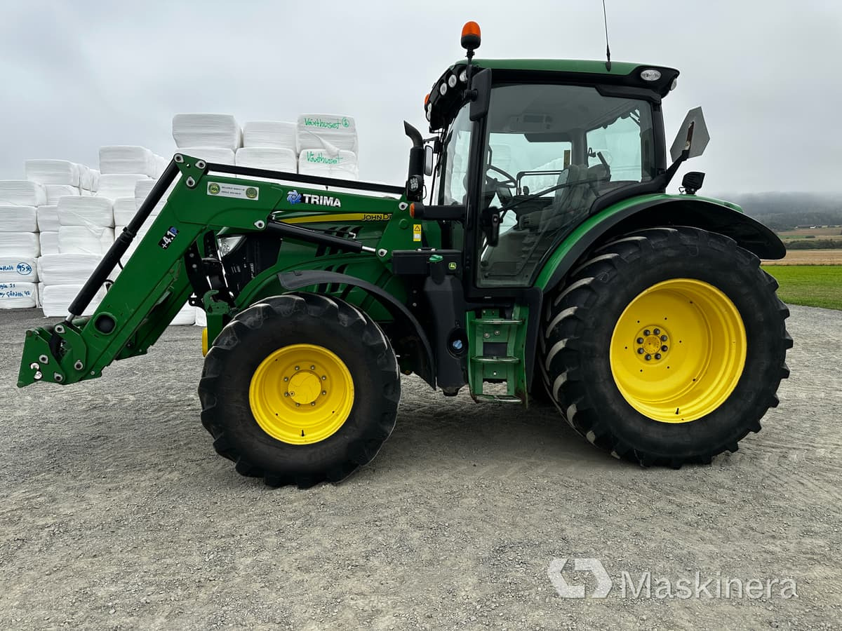 Traktor John Deere 6120R - Tractor: afbeelding 2 Traktor John Deere 6120R - Tractor: afbeelding 2
