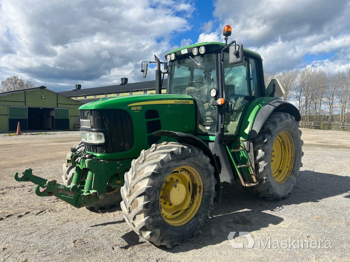 Traktor John Deere 6930 Premium med frontlyft - Tractor: afbeelding 1 Traktor John Deere 6930 Premium med frontlyft - Tractor: afbeelding 1
