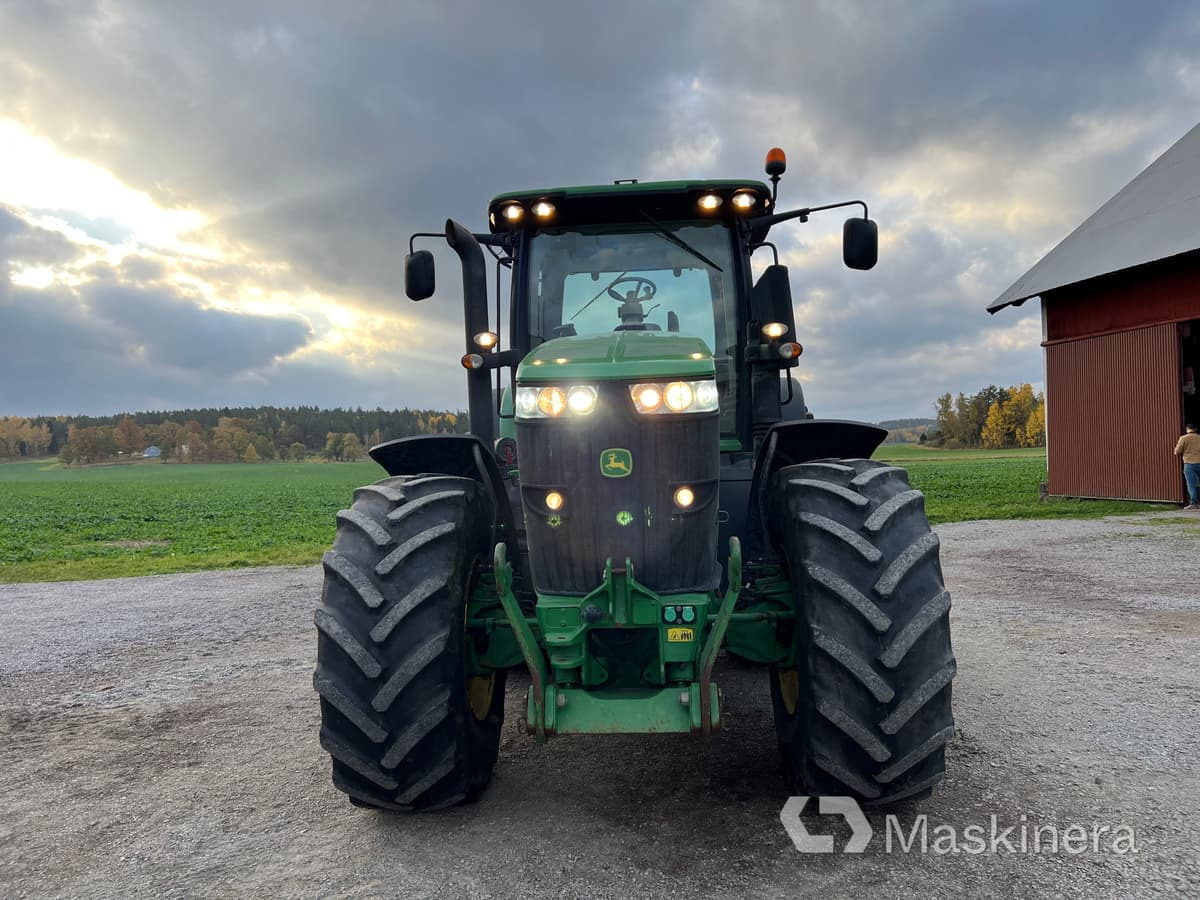 Traktor John Deere 7280R med dubbelmontage & GPS - Tractor: afbeelding 2 Traktor John Deere 7280R med dubbelmontage & GPS - Tractor: afbeelding 2