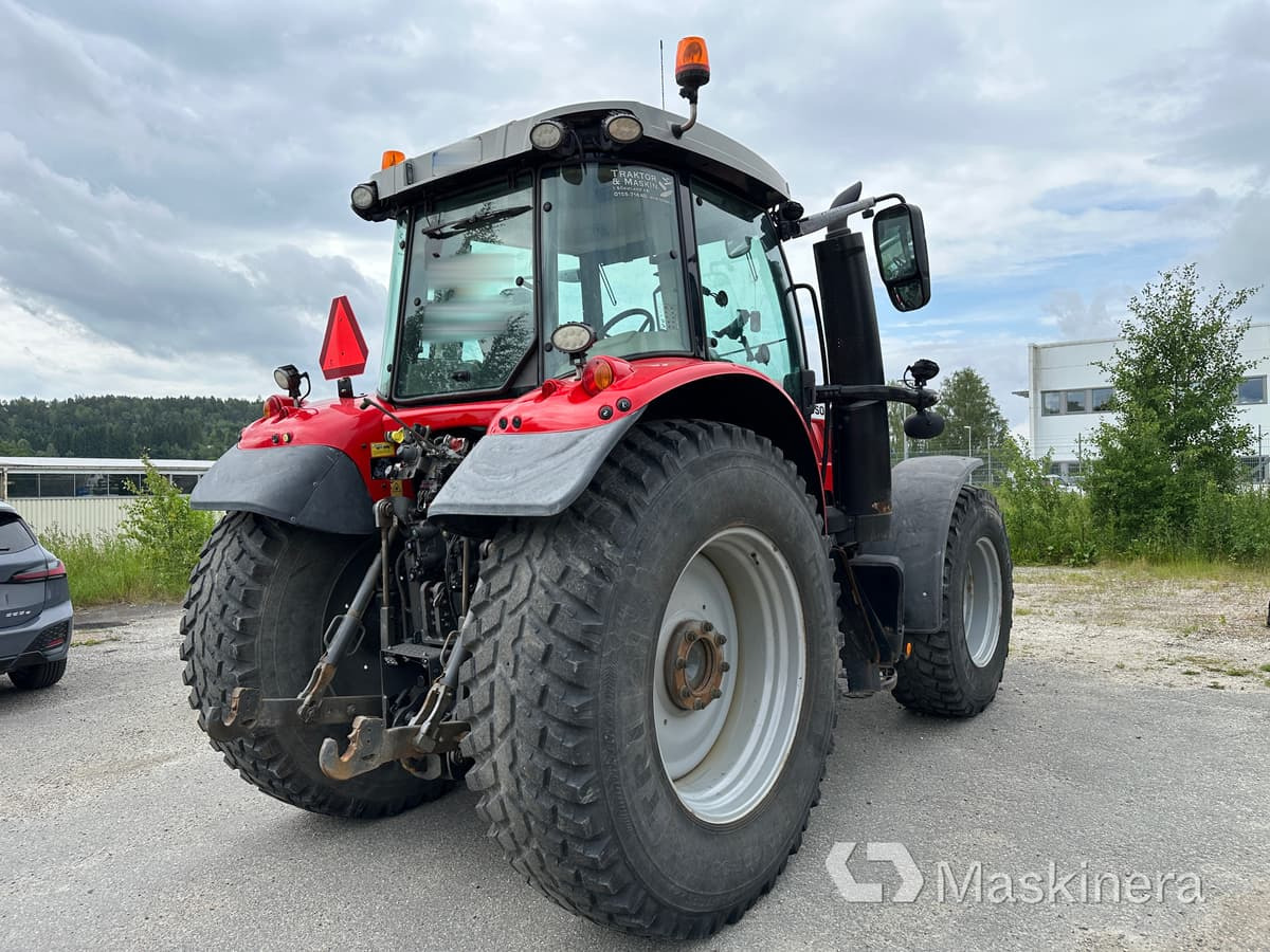 Traktor Massey Fergusson MF 6715 S + Bigab 10-14 G2 - Tractor: afbeelding 5 Traktor Massey Fergusson MF 6715 S + Bigab 10-14 G2 - Tractor: afbeelding 5