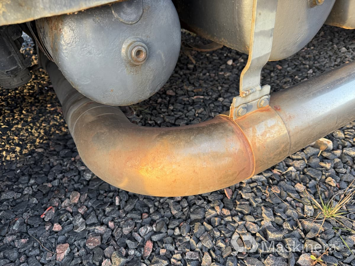 Trekker Dragbil Scania R144 (Rep.objekt): afbeelding 19 Trekker Dragbil Scania R144 (Rep.objekt): afbeelding 19