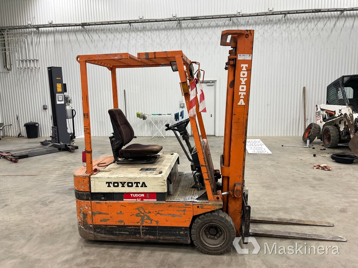 Truck Atlet - Reach truck: afbeelding 2 Truck Atlet - Reach truck: afbeelding 2