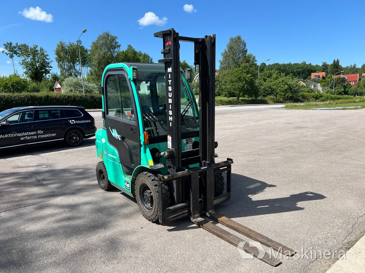 Truck Mitsubishi FD25N - Diesel heftruck: afbeelding 3 Truck Mitsubishi FD25N - Diesel heftruck: afbeelding 3