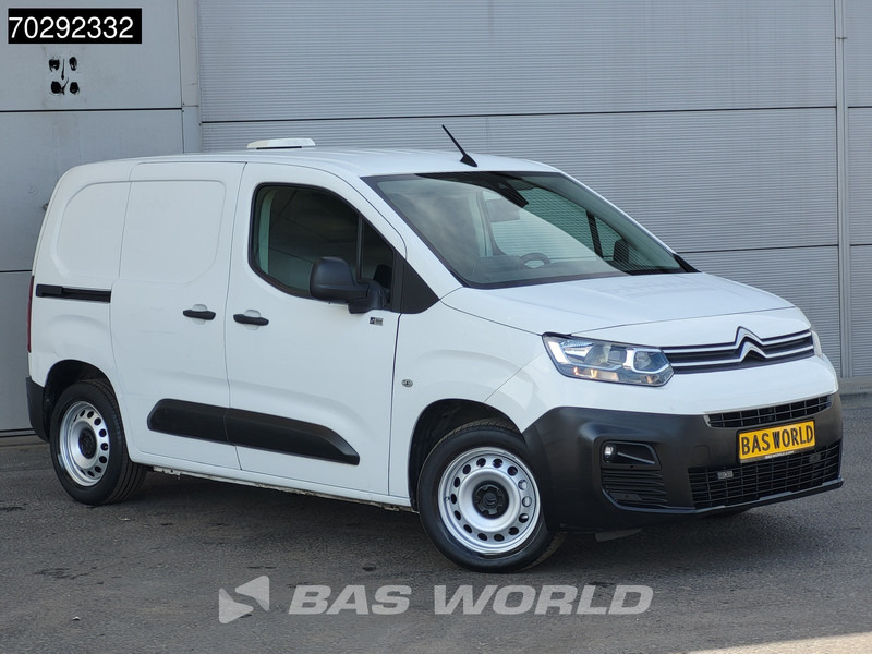 Citroën Berlingo 130PK Automaat L1H1 Navi Airco Cruise Camera Parkeersensoren Werkplaatsinrichting Euro6 L1 3m3 Airco Cruise control - Kleine bestelwagen: afbeelding 5 Citroën Berlingo 130PK Automaat L1H1 Navi Airco Cruise Camera Parkeersensoren Werkplaatsinrichting Euro6 L1 3m3 Airco Cruise control - Kleine bestelwagen: afbeelding 5