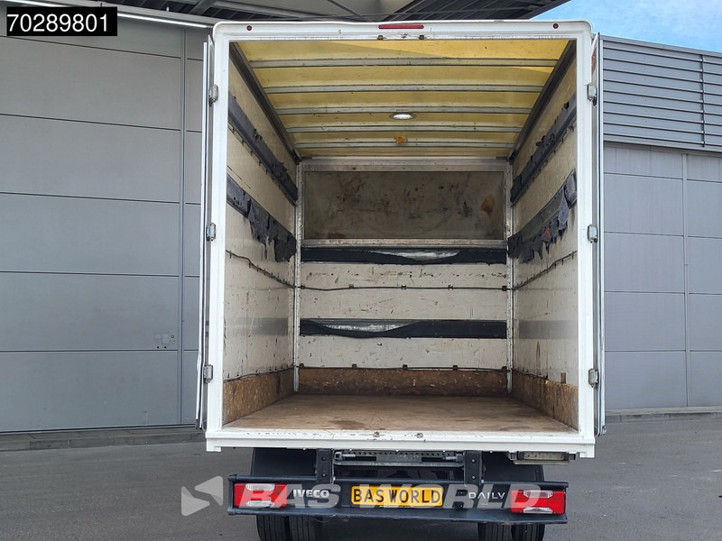 Iveco Daily 35C14 Dubbellucht Bakwagen Achterdeuren Airco Cruise Euro6 Meubelbak Koffer 20m3 Airco Cruise control - Bestelwagen gesloten laadbak: afbeelding 3 Iveco Daily 35C14 Dubbellucht Bakwagen Achterdeuren Airco Cruise Euro6 Meubelbak Koffer 20m3 Airco Cruise control - Bestelwagen gesloten laadbak: afbeelding 3