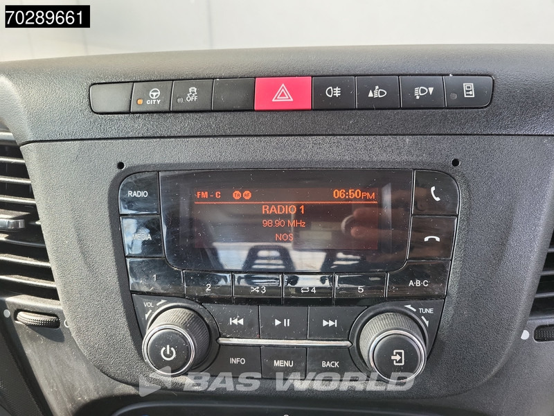 Bestelwagen open laadbak Iveco Daily 35C16 3.0L Open Laadbak met Kist Dubbel Cabine Dubbellucht 3,5t Trekhaak Airco Cruise Euro6 Pritsche Pickup Open Box 2m3 Airco T: afbeelding 18