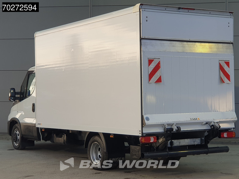Iveco Daily 35C16 Automaat Laadklep Bakwagen Airco Camera Dubbellucht Meubelbak Koffer Airco - Bestelwagen gesloten laadbak: afbeelding 2 Iveco Daily 35C16 Automaat Laadklep Bakwagen Airco Camera Dubbellucht Meubelbak Koffer Airco - Bestelwagen gesloten laadbak: afbeelding 2